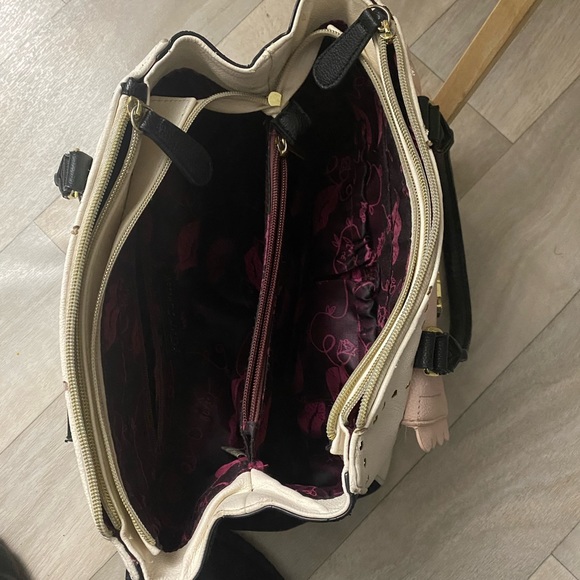 Betsey Johnson handbag and wallet bundle - Picture 7 of 8